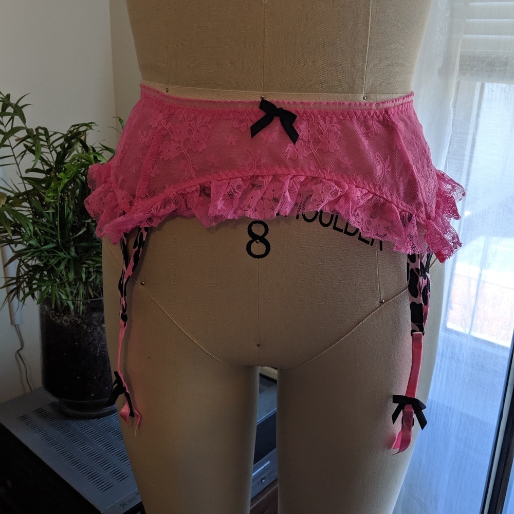 Betsey Johnson | garter belt